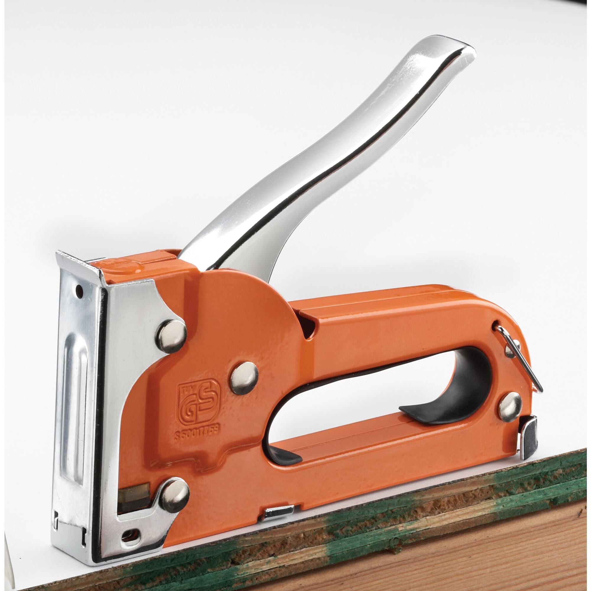 Gs staple outlet gun